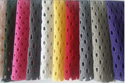 HP-YN  反光桃形網眼布  成份：100%滌綸  紗支75D 後面照